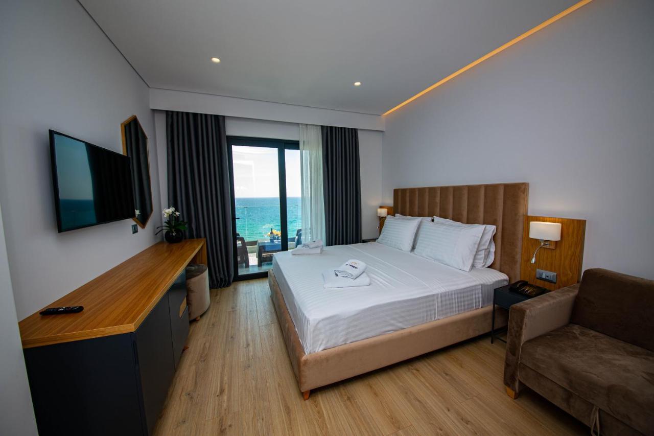 El Primero Hotel Саранда Экстерьер фото