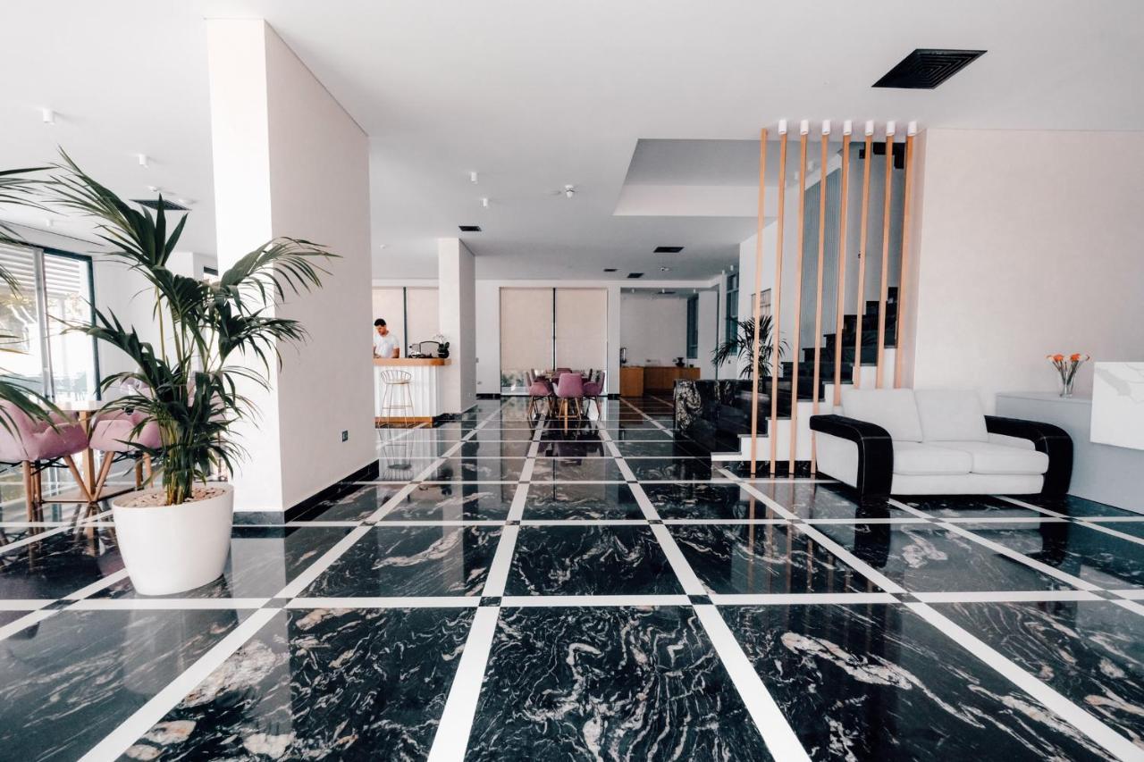 El Primero Hotel Саранда Экстерьер фото